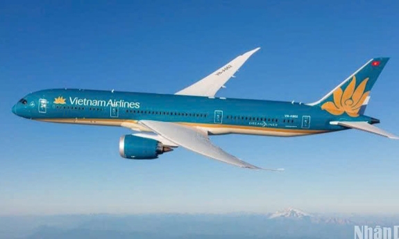 Giá vé đường bay vàng Hà Nội - Thành phố Hồ Chí Minh bình quân hơn 1,7 triệu đồng