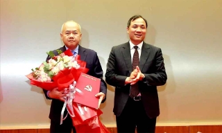 Đồng chí Đỗ Thành Trung, Thứ trưởng Bộ Tài chính giữ chức Phó Bí thư Thành ủy Hải Phòng