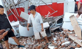 Động đất lớn ở Indonesia, ban hành cảnh báo sóng thần