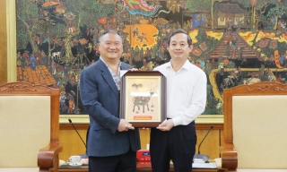 Chủ tịch UBND tỉnh Phạm Hoàng Sơn tiếp và làm việc với lãnh đạo Công ty Trách nhiệm hữu hạn Phát triển Nhà đất Shun - Far