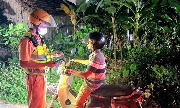 Cảnh sát giao thông Bắc Ninh xuyên đêm trên đường liên xã, tạo chuyển biến về an toàn giao thông