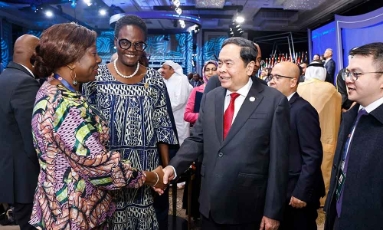  Chủ tịch Quốc hội Trần Thanh Mẫn cùng đoàn Việt Nam dự lễ khai mạc IPU-152