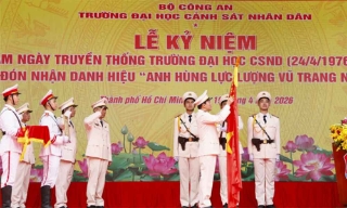 Đại học Cảnh sát nhân dân đón nhận danh hiệu Anh hùng lực lượng vũ trang nhân dân
