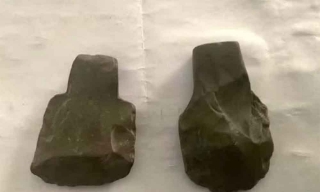 Phát hiện 5 chiếc rìu đá hàng nghìn năm tuổi trong hang Én ở Vườn quốc gia Phong Nha-Kẻ Bàng