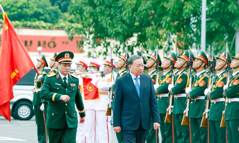  Quân khu 5 phải phát huy vai trò nòng cốt trong xây dựng nền quốc phòng toàn dân