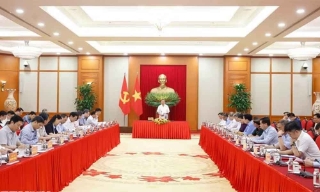Trọng tâm công tác xây dựng Đảng, tổ chức và cán bộ trong giai đoạn mới
