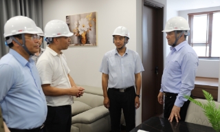 Bí thư Tỉnh ủy Nguyễn Hồng Thái dâng hương Đền thờ Tiến sĩ Thân Nhân Trung và kiểm tra tiến độ dự án nhà ở xã hội
