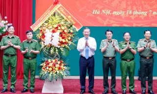 Tổng Bí thư, Chủ tịch nước: Xây dựng lực lượng Cảnh sát nhân dân đáp ứng yêu cầu trong tình hình mới