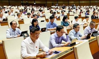 Quốc hội thảo luận dự án Luật Phát triển đô thị và các dự thảo nghị quyết quan trọng