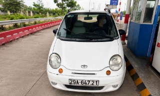 Vụ ô tô Matiz có gần 100 lỗi phạt nguội: Xem xét phạt chủ xe trên giấy tờ