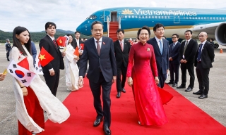 Chủ tịch Quốc hội Trần Thanh Mẫn và Phu nhân bắt đầu thăm chính thức Hàn Quốc