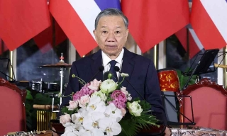 Tổng Bí thư, Chủ tịch nước Tô Lâm chủ trì chiêu đãi Nhà vua Vương quốc Thái Lan và Hoàng hậu