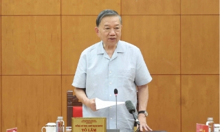 Tăng cường sự lãnh đạo của Đảng đối với công tác giải quyết các vụ án dân sự, hành chính