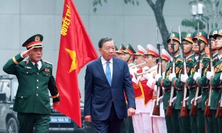 Tổng Bí thư, Chủ tịch nước Tô Lâm: Xây dựng Lực lượng vũ trang Thủ đô "tinh, gọn, mạnh" đáp ứng yêu cầu trong tình hình mới