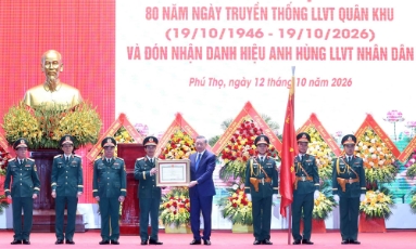  Tổng Bí thư, Chủ tịch nước Tô Lâm dự Lễ kỷ niệm 80 năm Ngày truyền thống Lực lượng vũ trang Quân khu 2