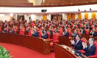 Kết luận về thu hút và trọng dụng nhân tài trong các ngành, lĩnh vực mũi nhọn, phục vụ đất nước phát triển nhanh, bền vững