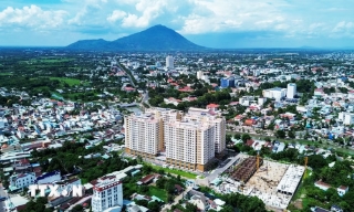 Quốc hội làm việc liên quan đến Luật chứng khoán, lĩnh vực công thương và nhà ở