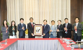 Phó Chủ tịch UBND tỉnh Phan Thế Tuấn làm việc với Đại sứ Nhật Bản tại Việt Nam