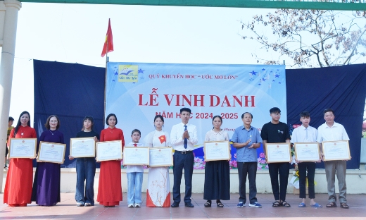 Bắc Ninh: Quỹ khuyến học “Ước mơ lớn” vinh danh tập thể, cá nhân có thành tích xuất sắc 