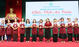 Bắc Ninh: Truyền thông “Chiếc thớt an toàn” cho gần 400 cán bộ, hội viên phụ nữ