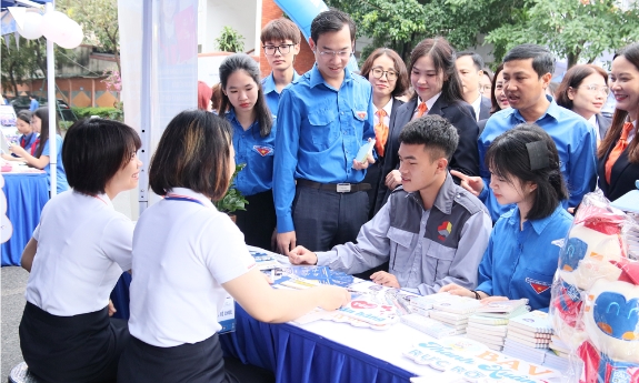 Bắc Ninh: Gần 2.000 cơ hội việc làm tại Ngày hội việc làm thanh niên 