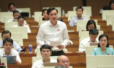  Đại biểu Trần Văn Đăng: Đề nghị mở rộng chính sách khoa học công nghệ cho cả Vùng Thủ đô