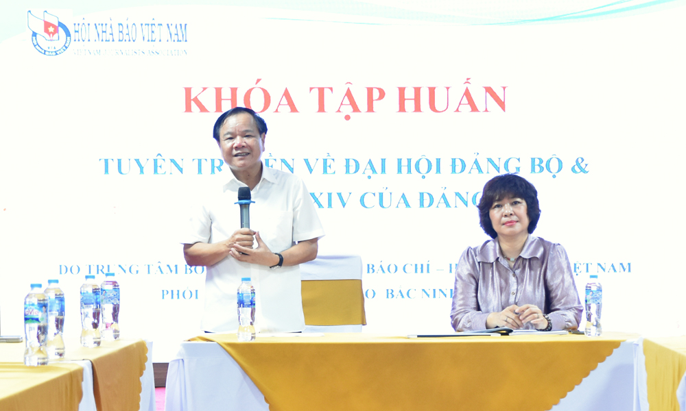  Nâng cao kỹ năng tuyên truyền đại hội đảng bộ và Đại hội lần thứ XIV của Đảng