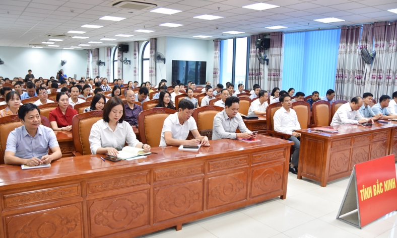   Đẩy mạnh tuyên truyền đại hội đảng bộ các cấp tiến tới Đại hội lần thứ XIV của Đảng