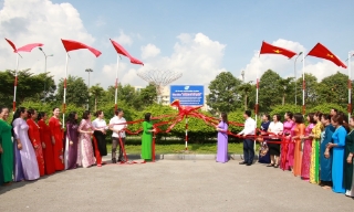 Hội Liên hiệp Phụ nữ phường Võ Cường ra mắt công trình “Đường cờ Tổ quốc”