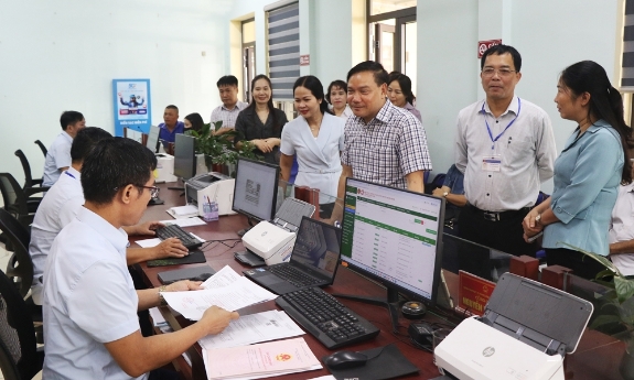 Ban Pháp chế, HĐND tỉnh Bắc Ninh giám sát về tổ chức bộ máy và giải quyết thủ tục hành chính 