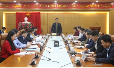  Ban Văn hoá - Xã hội (HĐND tỉnh) thẩm tra dự thảo Nghị quyết trình kỳ họp thứ 6 