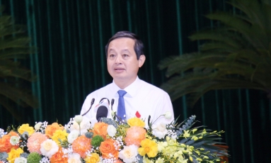  Kỳ họp thứ Sáu, HĐND tỉnh Bắc Ninh: Chủ tịch UBND tỉnh Phạm Hoàng Sơn làm rõ nhiều vấn đề cử tri quan tâm 