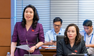 Đoàn Đại biểu Quốc hội tỉnh Bắc Ninh thảo luận về dự án đường Vành đai 5 và đường sắt Lào Cai - Hà Nội - Hải Phòng
