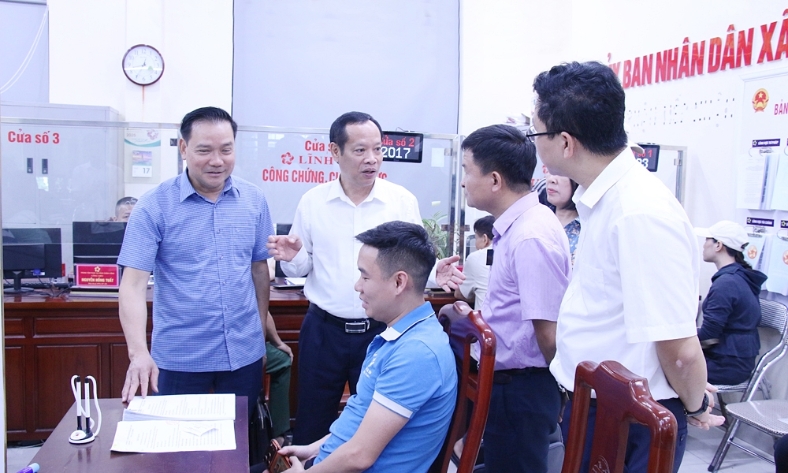  Bắc Ninh: HĐND tỉnh giám sát thực hiện Nghị quyết 57 tại xã Văn Môn