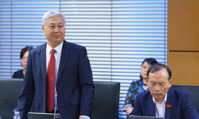  Đại biểu Trần Văn Lâm: Đề nghị hoàn thiện chính sách giảm thuế thu nhập cá nhân và doanh nghiệp theo hướng bao trùm hơn