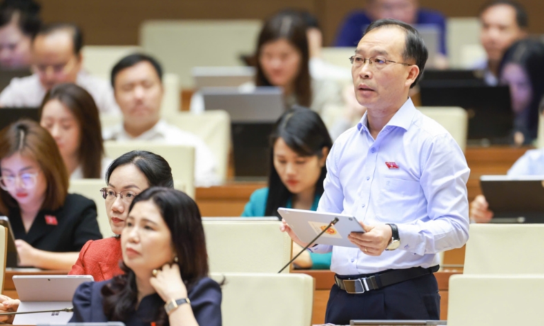  Đại biểu Trần Văn Tuấn: Đề nghị tháo gỡ vướng mắc về nghĩa vụ tài chính khi giao đất dịch vụ