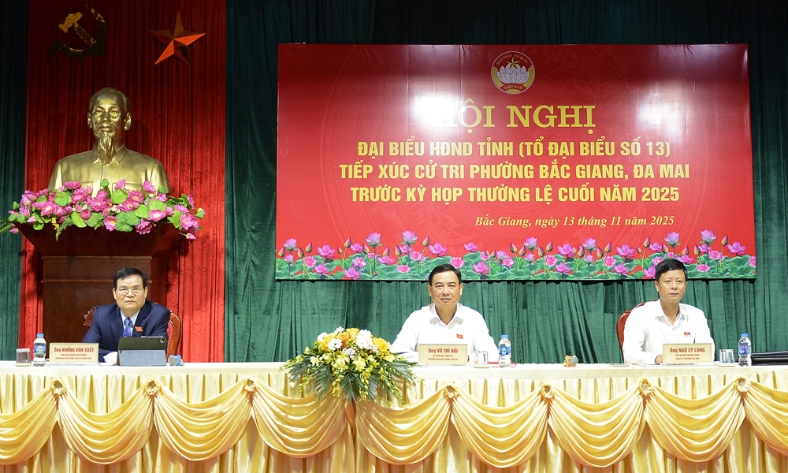  Đại biểu HĐND tỉnh Bắc Ninh tiếp xúc cử tri phường Bắc Giang và Đa Mai