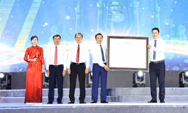  Phó Bí thư Tỉnh ủy Trần Huy Phương dự Lễ công bố thành lập phường Hiệp Hòa