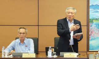 Đoàn Đại biểu Quốc hội tỉnh Bắc Ninh đóng góp nhiều ý kiến vào dự thảo Văn kiện trình Đại hội đại biểu toàn quốc lần thứ XIV của Đảng 