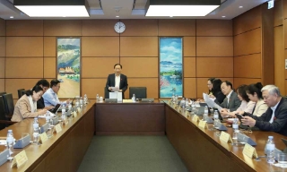 Cần có các quy định bảo đảm quyền lợi của người dân yếu thế khi xây dựng các đạo luật về thuế