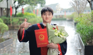 Tạ Ngọc Minh - "Chàng trai vàng" Olympic Vật lí quốc tế 2026