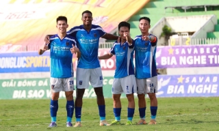 Bắc Ninh FC thắng Quy Nhơn United sau cuộc rượt đuổi tỷ số kịch tính