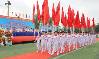 Hơn 1.200 người dự khai mạc Đại hội Thể dục thể thao xã  Văn Môn lần thứ I năm 2026
