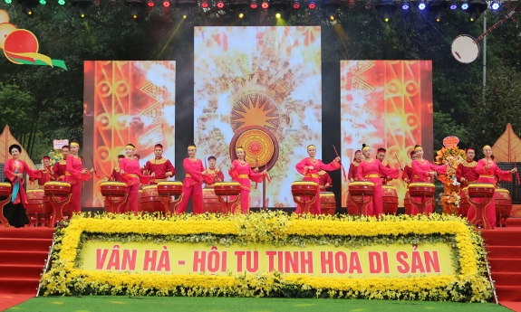 Khai hội truyền thống chùa Bổ Đà và khai mạc Liên hoan Dân ca Quan họ phường Vân Hà năm 2026