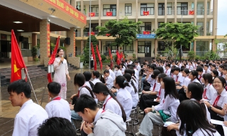 Nói chuyện chuyên đề "Tiếp sức mùa thi: Tâm lý vững vàng - dễ dàng vượt khó"