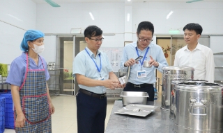 Tăng cường trách nhiệm quản lý, kiểm tra, giám sát bảo đảm an toàn thực phẩm tại các bếp ăn tập thể, bếp ăn trường học