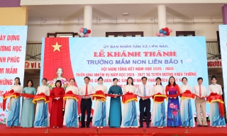 Chủ tịch Ủy ban MTTQ tỉnh Nguyễn Thị Hà dự khánh thành Trường Mầm non Liên Bão 1