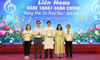 Bắc Ninh: Sôi nổi Liên hoan nghệ thuật quần chúng “Tiếng hát từ trái tim” năm 2026