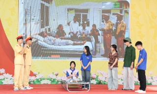 Sôi nổi Ngày hội Thanh niên với văn hóa giao thông 
